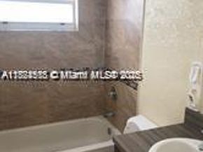 504 NW 179th St, Miami Gardens FL 33169