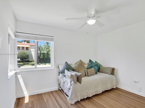 5861 La Gorce Dr, Miami Beach FL 33140