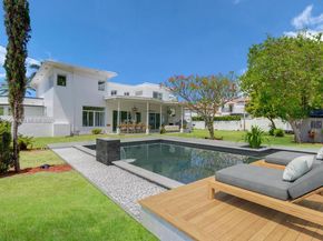5861 La Gorce Dr, Miami Beach FL 33140