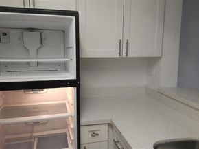 1720 NW N River Dr 113, Miami FL 33125