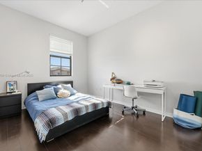 617 NE 191st St, Miami FL 33179