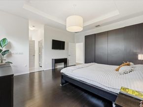 617 NE 191st St, Miami FL 33179