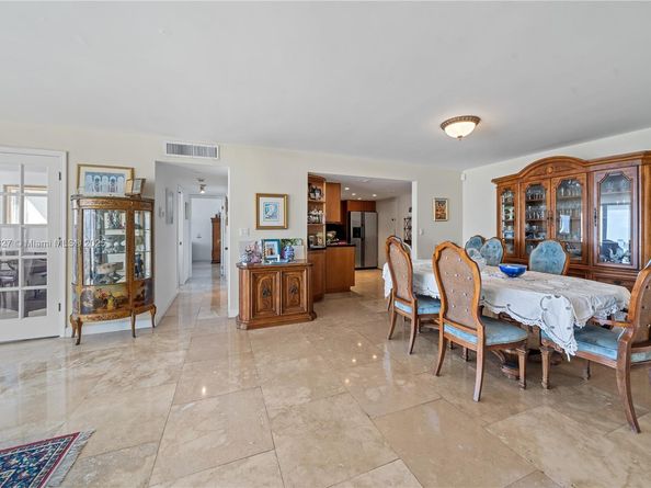 11 Island Ave 1708, Miami Beach FL 33139