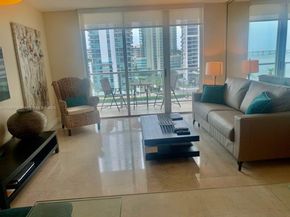 1155 Brickell Bay Dr 705, Miami FL 33131