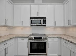 1115 NE 14th Ave, Fort Lauderdale FL 33304