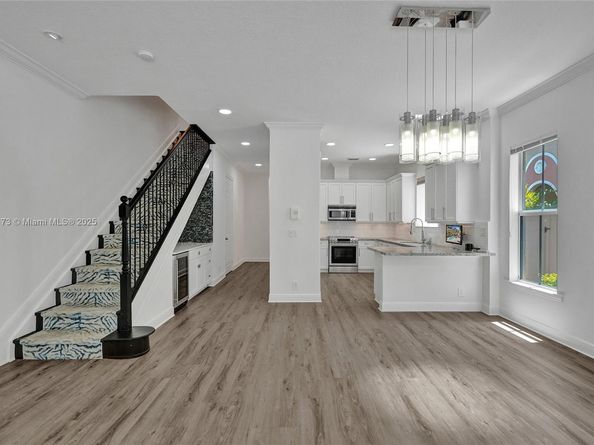 1115 NE 14th Ave, Fort Lauderdale FL 33304