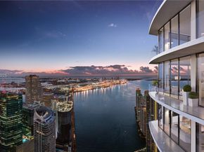 99 SE 5 street 4301, Miami FL 33131