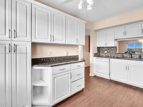 800 SW 125th Way 407O, Pembroke Pines FL 33027