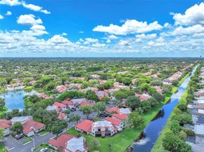 9093 W Sunrise Blvd, Plantation FL 33322