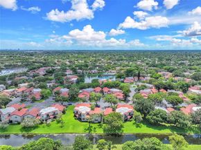 9093 W Sunrise Blvd, Plantation FL 33322