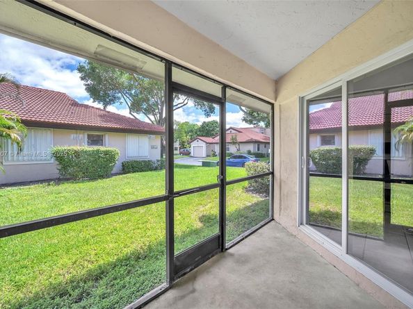 9093 W Sunrise Blvd, Plantation FL 33322