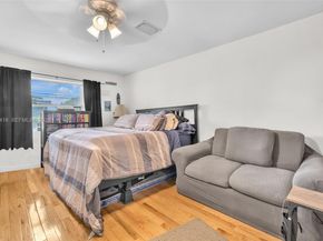 1911 N 53rd Ave, Hollywood FL 33021