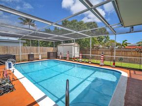 1911 N 53rd Ave, Hollywood FL 33021