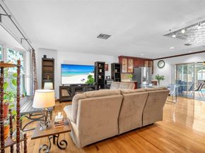1911 N 53rd Ave, Hollywood FL 33021