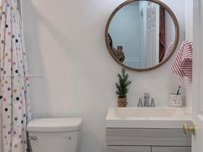 5785 NW 116th Ave 106, Doral FL 33178