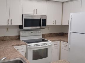 160 SW 117th Ter 6103, Pembroke Pines FL 33025
