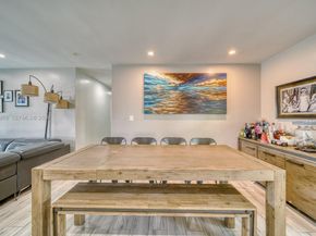 9104 SW 180th St, Palmetto Bay FL 33157