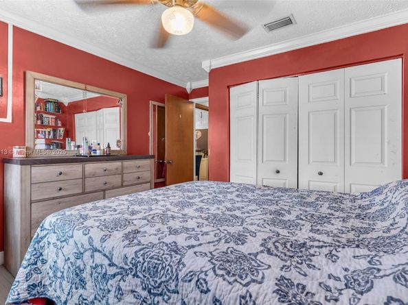 20841 SW 122nd Pl, Miami FL 33177