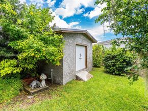 20841 SW 122nd Pl, Miami FL 33177