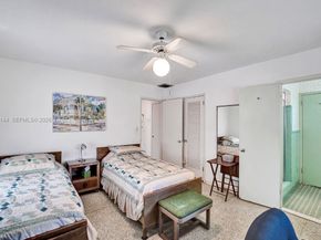 1235 Jefferson St, Hollywood FL 33019