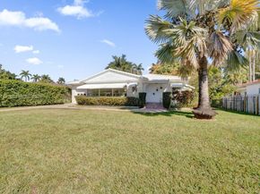 1235 Jefferson St, Hollywood FL 33019