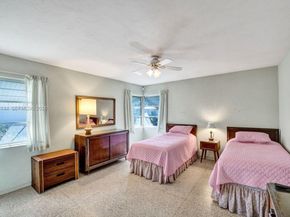 1235 Jefferson St, Hollywood FL 33019