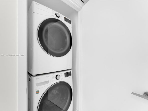 9901 W Bay Harbor Dr 506, Bay Harbor Islands FL 33154