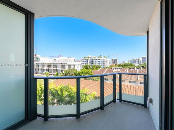 9901 W Bay Harbor Dr 506, Bay Harbor Islands FL 33154