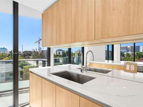 9901 W Bay Harbor Dr 506, Bay Harbor Islands FL 33154