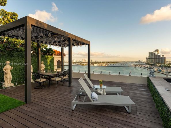 6893 Fisher Island Dr LPH 6893, Miami Beach FL 33109