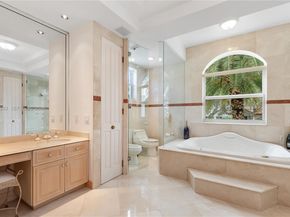 6275 Dolphin Dr, Coral Gables FL 33158