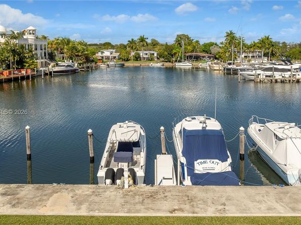 6275 Dolphin Dr, Coral Gables FL 33158