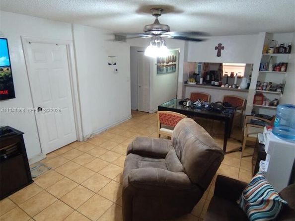 19781 SW 114th Ave 142, Miami FL 33157