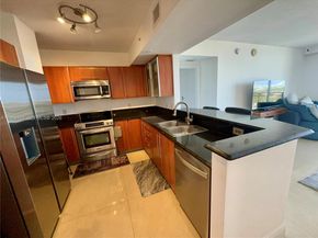 3232 SW 22nd Ter 1604, Miami FL 33145