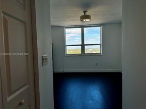 3232 SW 22nd Ter 1604, Miami FL 33145