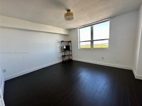 3232 SW 22nd Ter 1604, Miami FL 33145