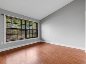 10980 olive ave, Pembroke Pines FL 33026