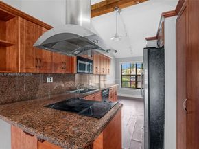 10980 olive ave, Pembroke Pines FL 33026