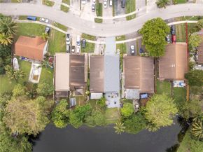 1221 SW 75th Ave, North Lauderdale FL 33068