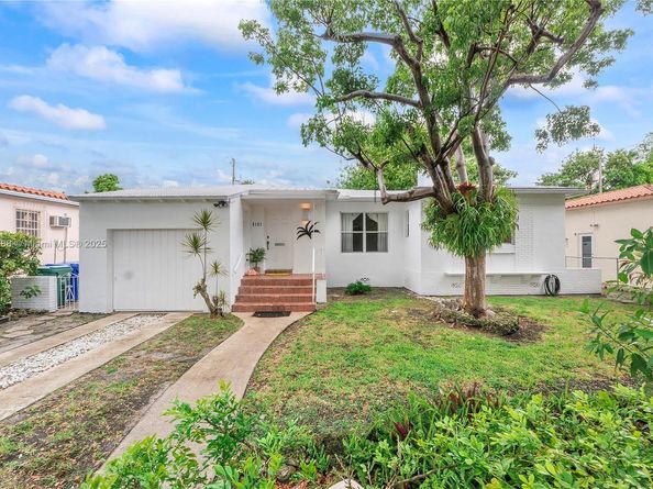 2121 SW 20th St, Miami FL 33145