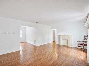 2121 SW 20th St, Miami FL 33145