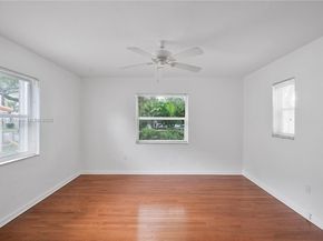 2121 SW 20th St, Miami FL 33145