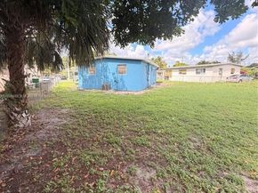 318 NW 30th Ter, Fort Lauderdale FL 33311