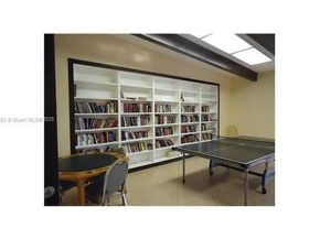 3475 N Country Club Dr 514, Aventura FL 33180