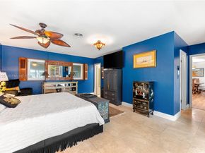 550 NE 5th St, Pompano Beach FL 33060