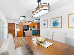 550 NE 5th St, Pompano Beach FL 33060