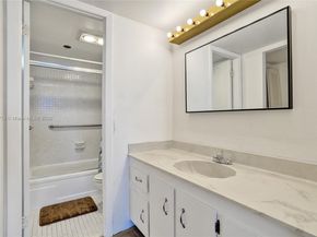 1200 Saint Charles Pl 413, Pembroke Pines FL 33026