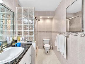 3800 S Ocean Dr 712A, Hollywood FL 33019