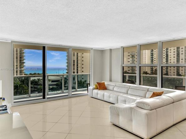 3800 S Ocean Dr 712A, Hollywood FL 33019