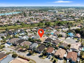 14345 SW 172nd Ln, Miami FL 33177